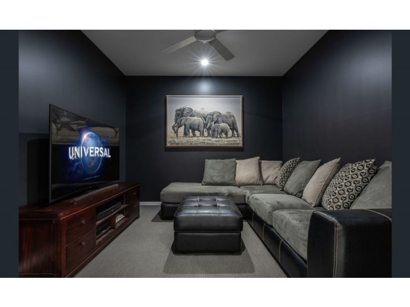 1/7 Wotama Ct, Mooloolaba QLD 4557