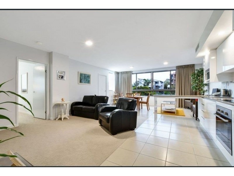 201/21 Douglas Street, Mooloolaba QLD 4557