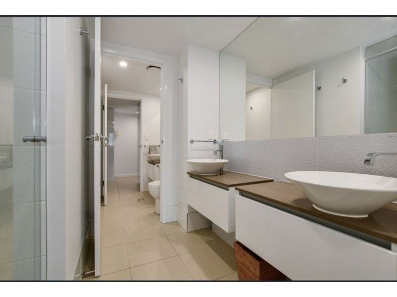 201/21 Douglas Street, Mooloolaba QLD 4557