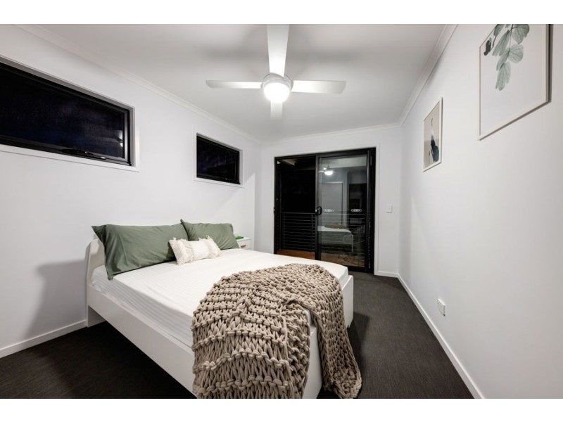 2/99 Bundilla Boulevard, Mountain Creek QLD 4557