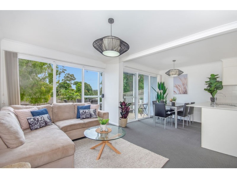 1 38 Toorumbee Drive, Mooloolaba QLD 4557