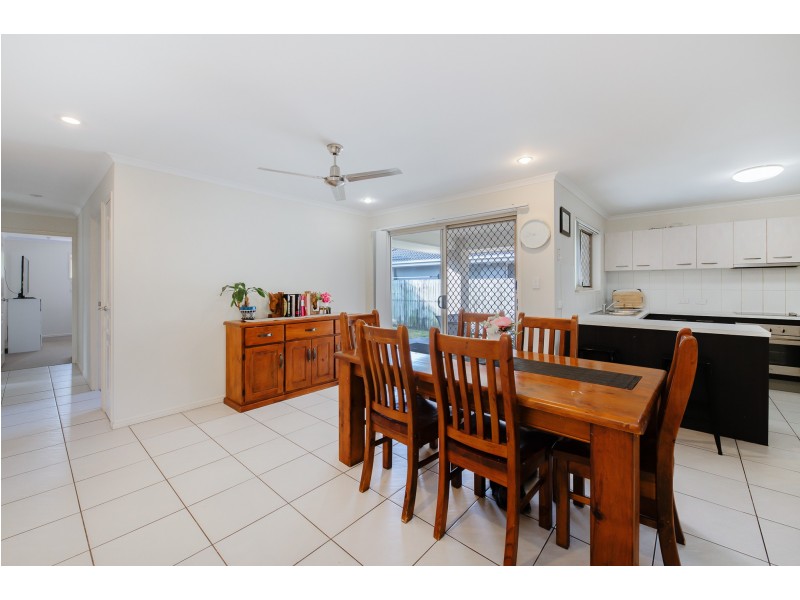 14 Tolman St, Sippy Downs QLD 4556