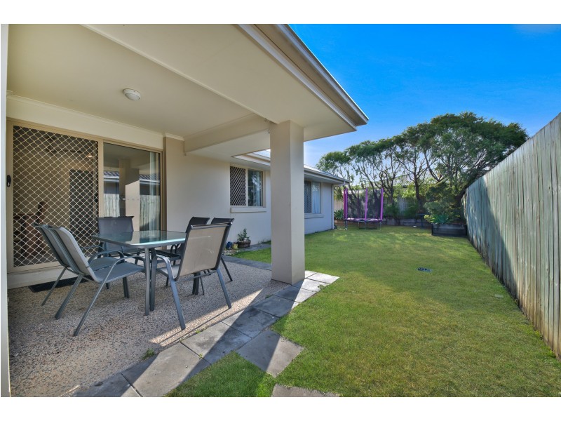 14 Tolman St, Sippy Downs QLD 4556