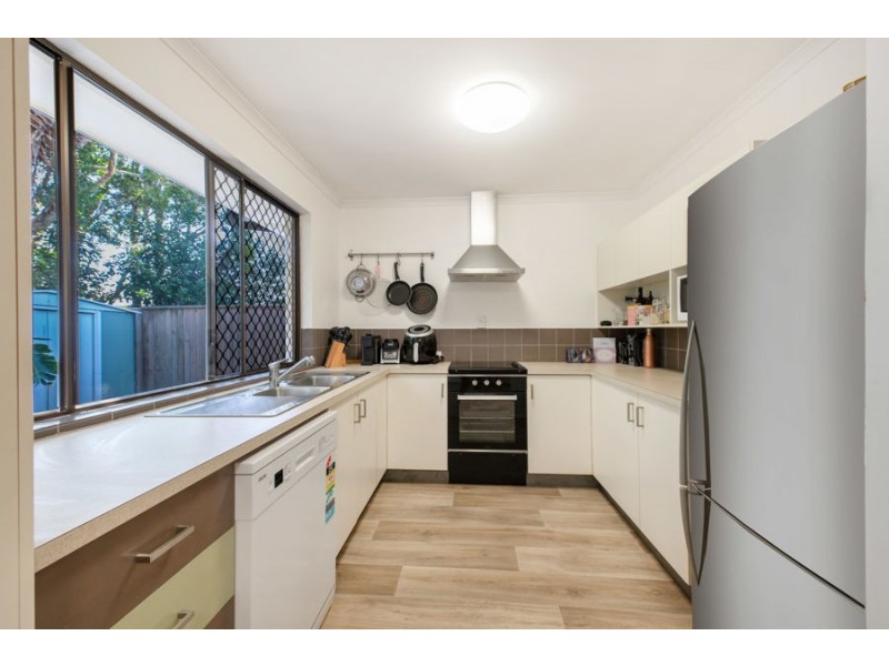 2/6 Moomba Street, Pacific Paradise QLD 4564