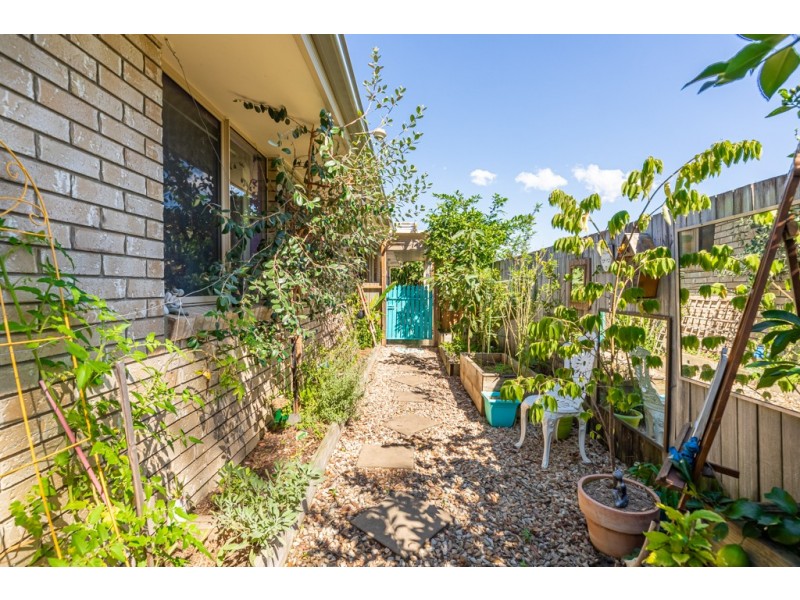 8/114-116 Del Rosso Rd, Caboolture QLD 4510