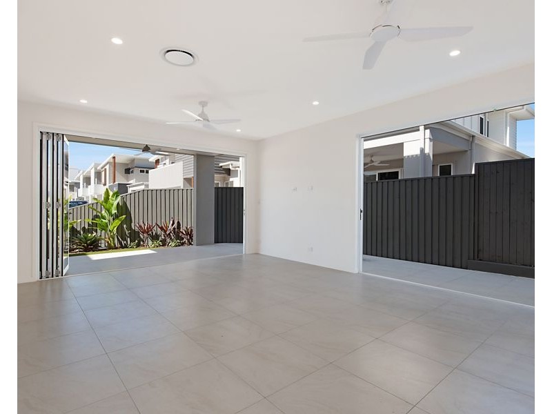 22 Allura Circuit, Coolum Beach QLD 4573