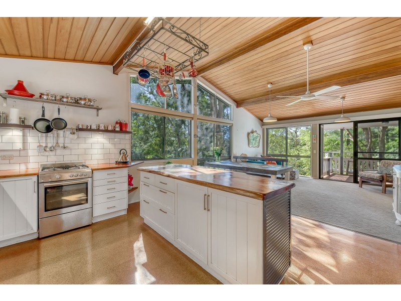 10 Edwin Rd, Buderim QLD 4556