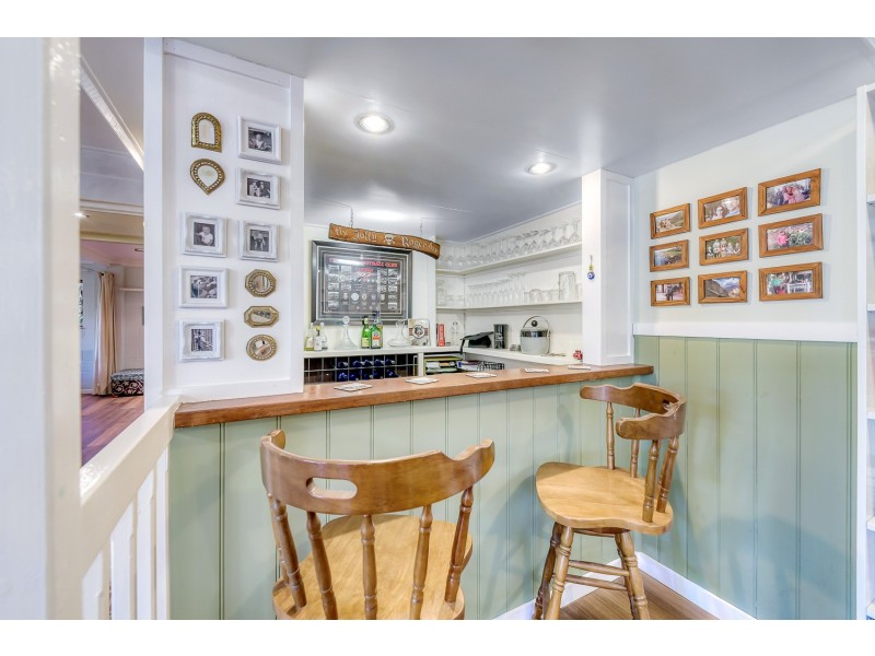 10 Edwin Rd, Buderim QLD 4556