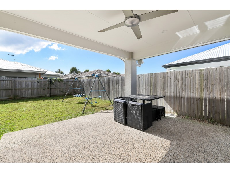 8 Mint Street, Caloundra West QLD 4551