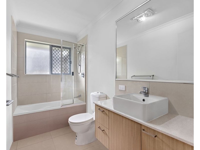 2 7 Perren Crescent, Bli Bli QLD 4560
