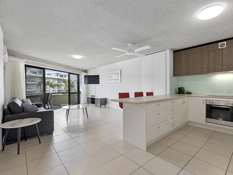 2/9 Pacific Tce, Alexandra Headland QLD 4572