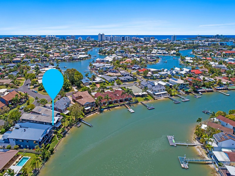 1/12 Carrothool Place, Mooloolaba QLD 4557