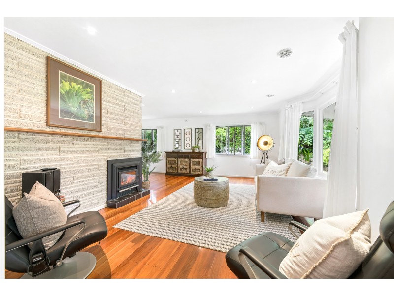 107 Panorama Dr, Nambour QLD 4560