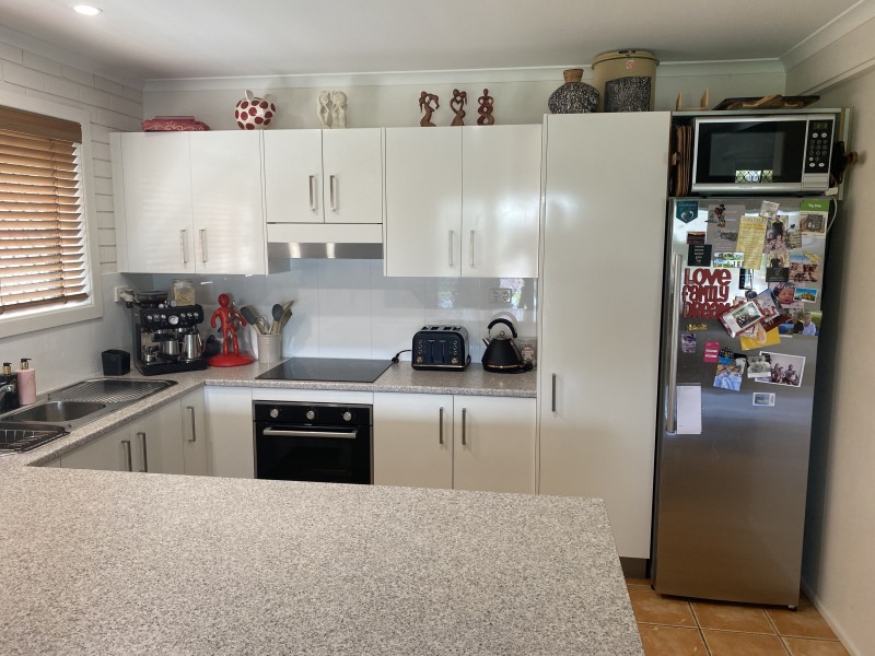 42 Schirrmann Dr, Maroochydore QLD 4558