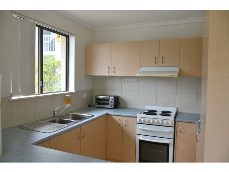 7/4 Yallanga Place, Mooloolaba QLD 4557