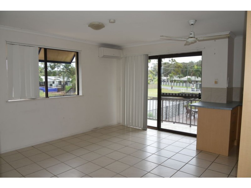 7/4 Yallanga Place, Mooloolaba QLD 4557