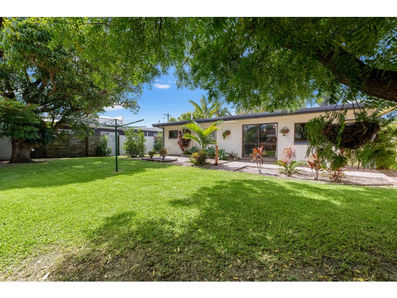 5 Third Avenue, Marcoola QLD 4564