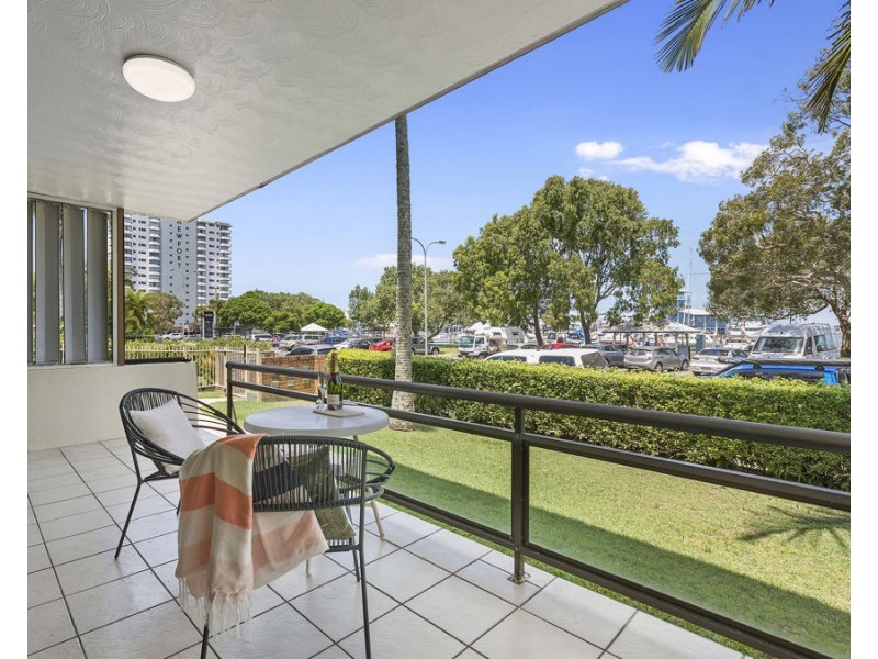 2/60 River Esplanade, Mooloolaba QLD 4557