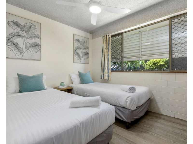 2/60 River Esplanade, Mooloolaba QLD 4557