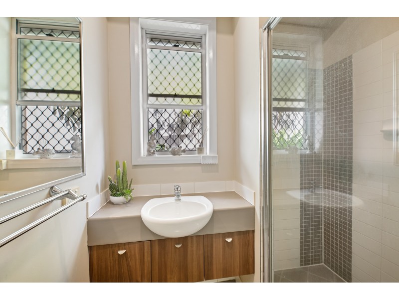 1/13 Boobook Ct, Buderim QLD 4556