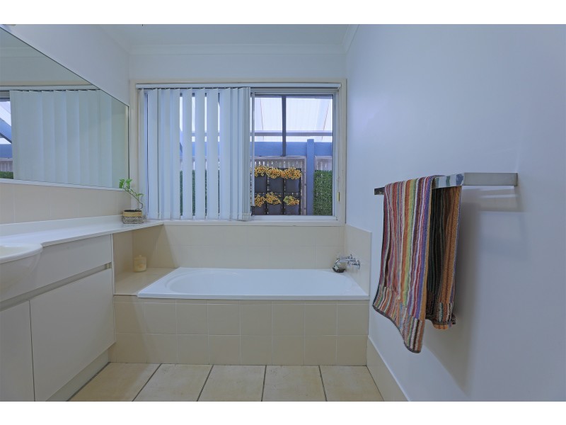22/1 Poinsettia Court, Mooloolaba QLD 4557
