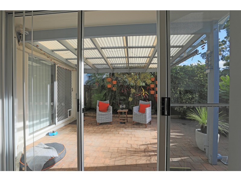 22/1 Poinsettia Court, Mooloolaba QLD 4557