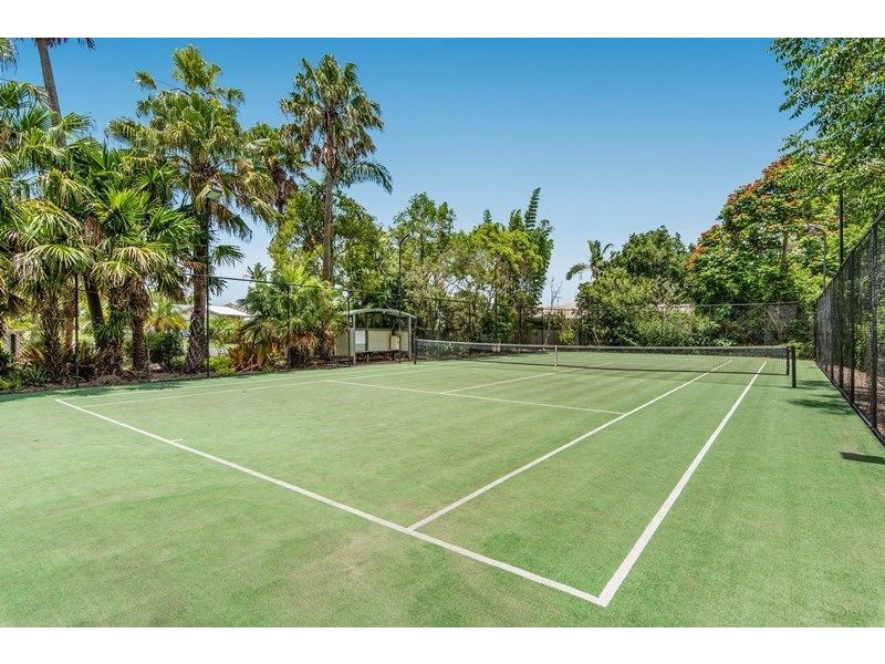 22/1 Poinsettia Court, Mooloolaba QLD 4557
