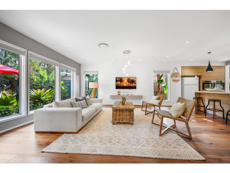 13 Aqua Circuit, Caloundra West QLD 4551