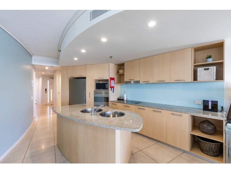 208/14 Aerodrome Road, Maroochydore QLD 4558