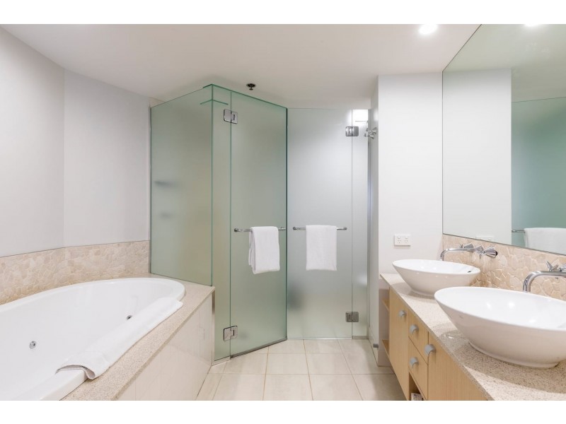 208/14 Aerodrome Road, Maroochydore QLD 4558