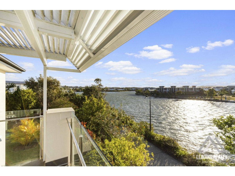 6 Caspian Cct, Mountain Creek QLD 4557