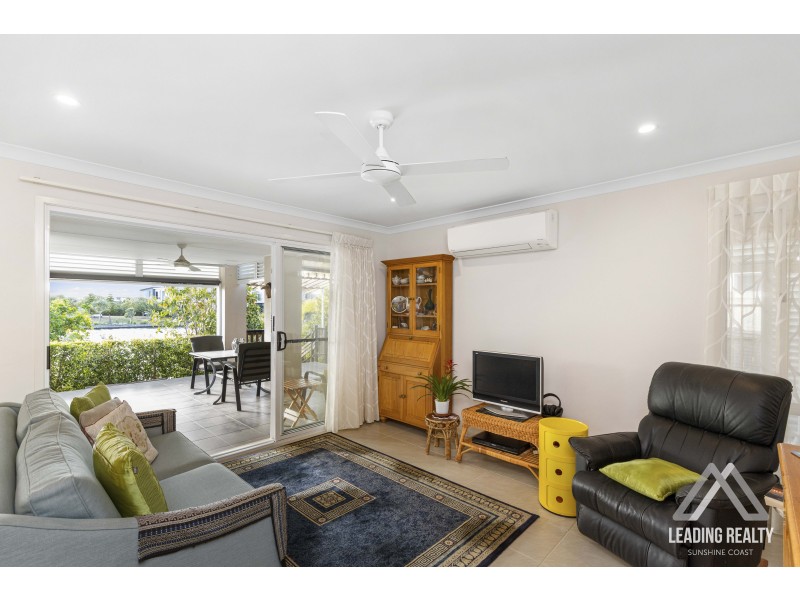 6 Caspian Cct, Mountain Creek QLD 4557