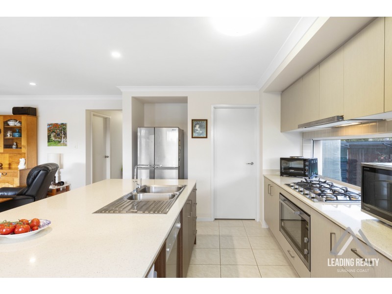 6 Caspian Cct, Mountain Creek QLD 4557