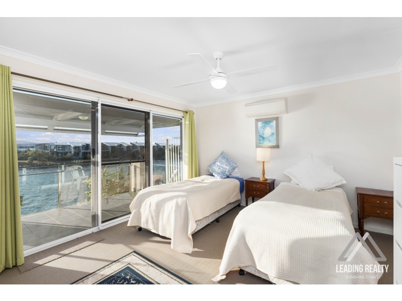 6 Caspian Cct, Mountain Creek QLD 4557