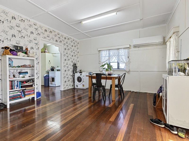 15 Mount Pleasant Rd, Nambour QLD 4560