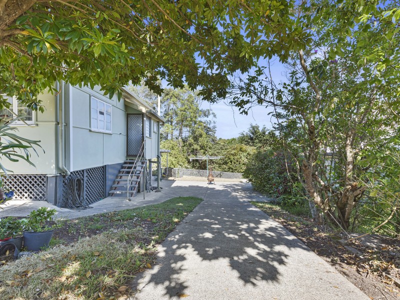 15 Mount Pleasant Rd, Nambour QLD 4560