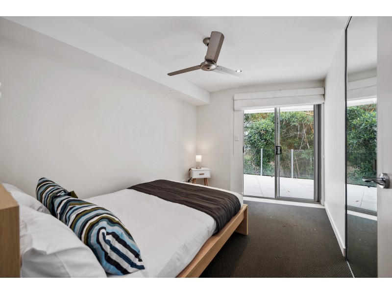 2/8 Leo Crescent, Alexandra Headland QLD 4572