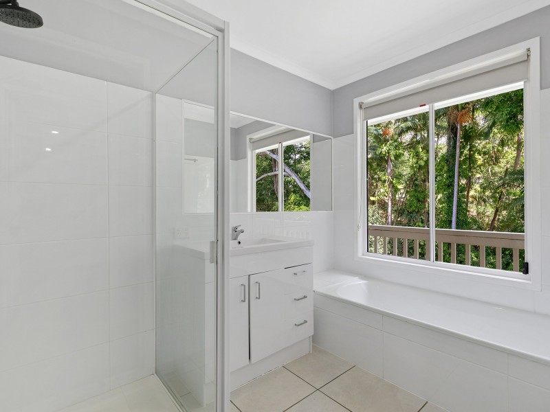 15 Sunset Ave, Buderim QLD 4556