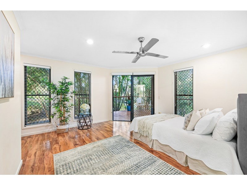 10 Nyes Cres, Buderim QLD 4556