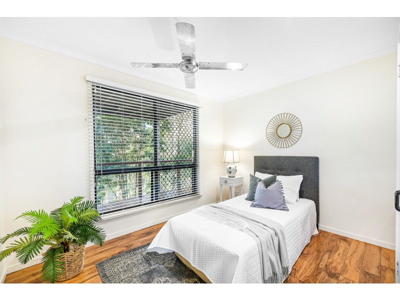 10 Nyes Cres, Buderim QLD 4556