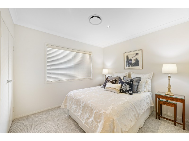 16 Buderim Vista Ct, Buderim QLD 4556