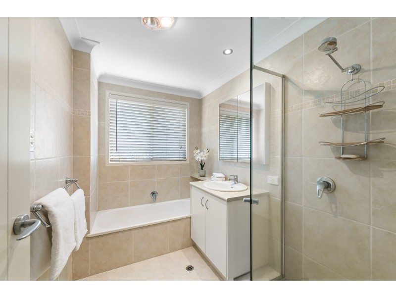 16 Buderim Vista Ct, Buderim QLD 4556