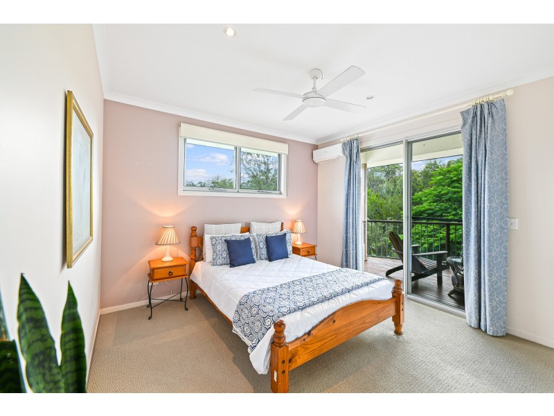 20 Viewland Dr, Mooloolah Valley QLD 4553