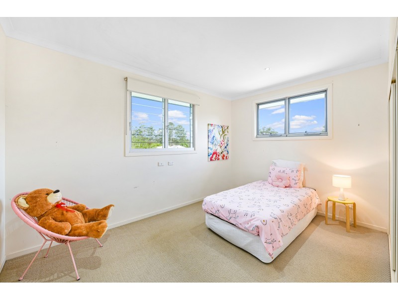 20 Viewland Dr, Mooloolah Valley QLD 4553