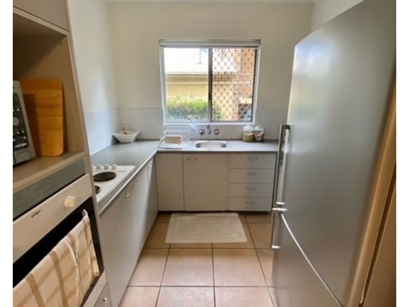 3/55 Memorial Avenue, Maroochydore QLD 4558