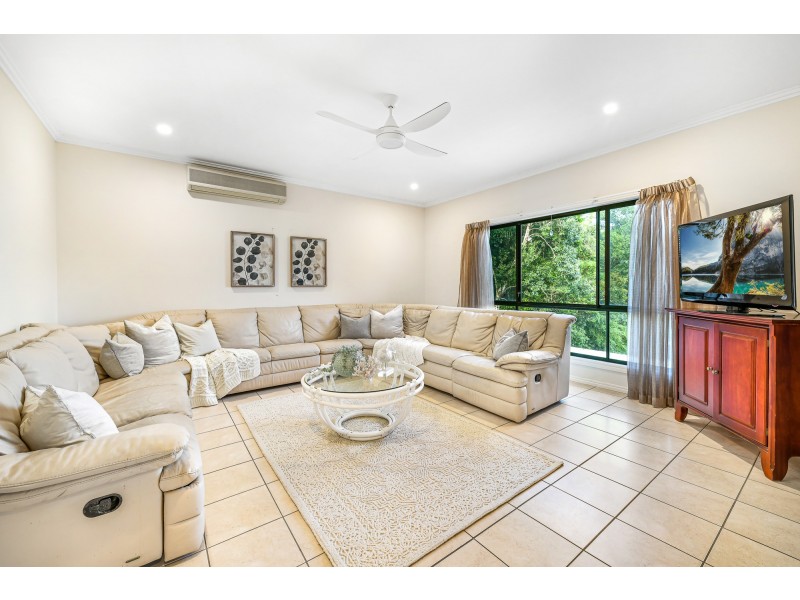 16 Caroline Cres, Buderim QLD 4556