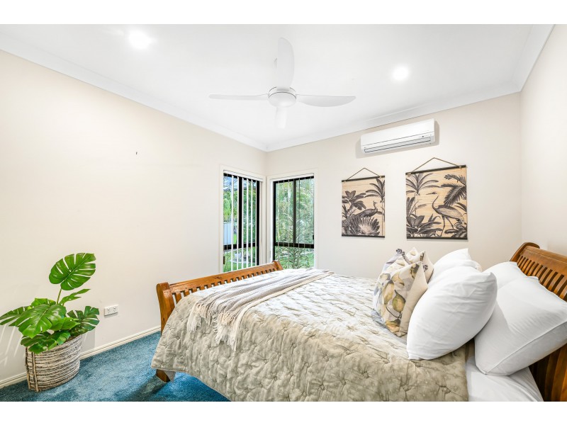16 Caroline Cres, Buderim QLD 4556