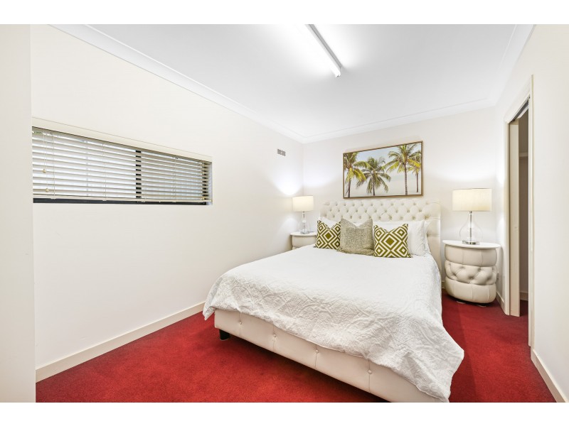 16 Caroline Cres, Buderim QLD 4556