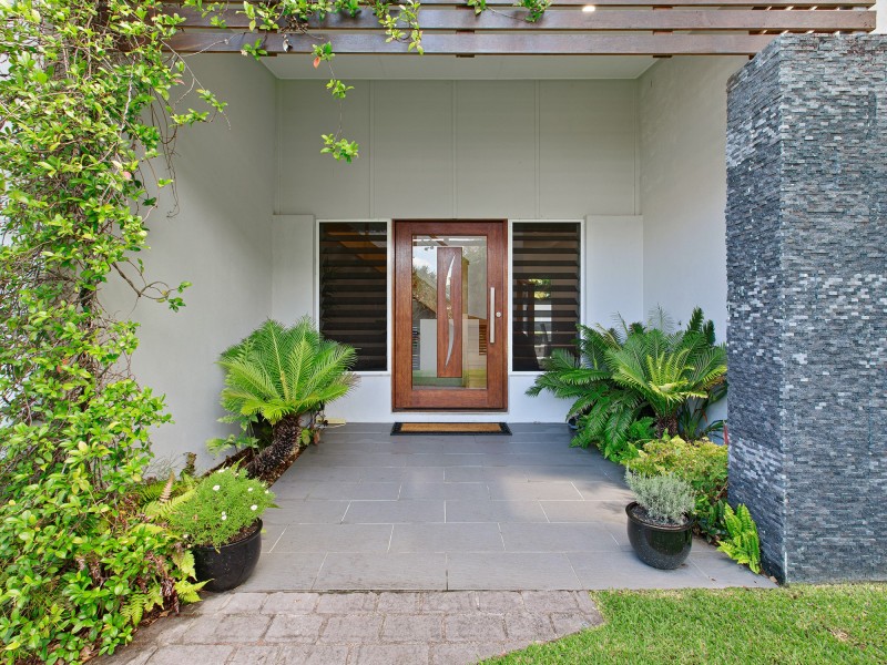 49 Sassifras St, Mudjimba QLD 4564