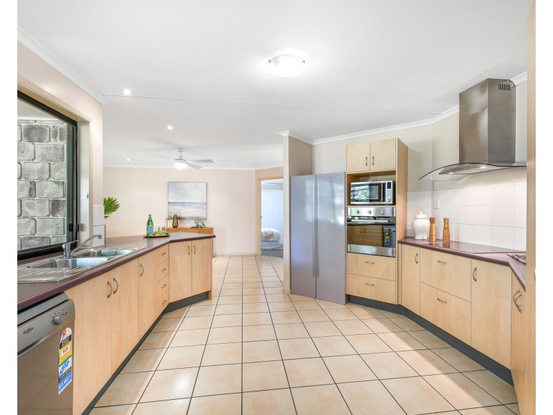 1 Springs Dr, Little Mountain QLD 4551